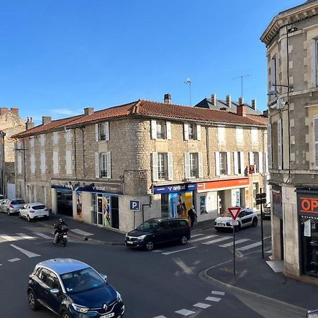La Mimi, Grand T2 Hyper Centre Ville Fontenay-le-Comte Buitenkant foto
